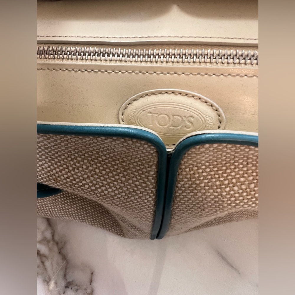 Tod’s purse stunning
